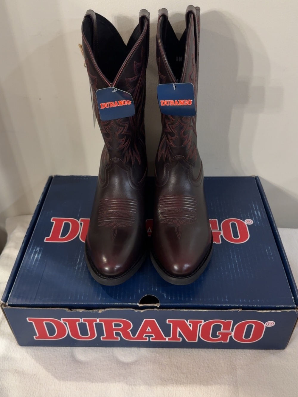 Durango Men’s Cowboy Boots in Burgundy Brown 9M